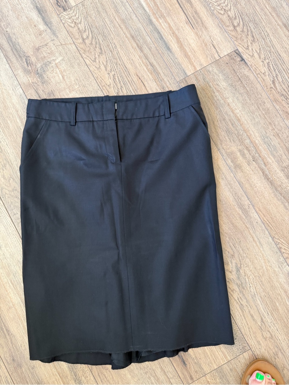 BCBGMaxAzria Black Midi Pencil Skirt